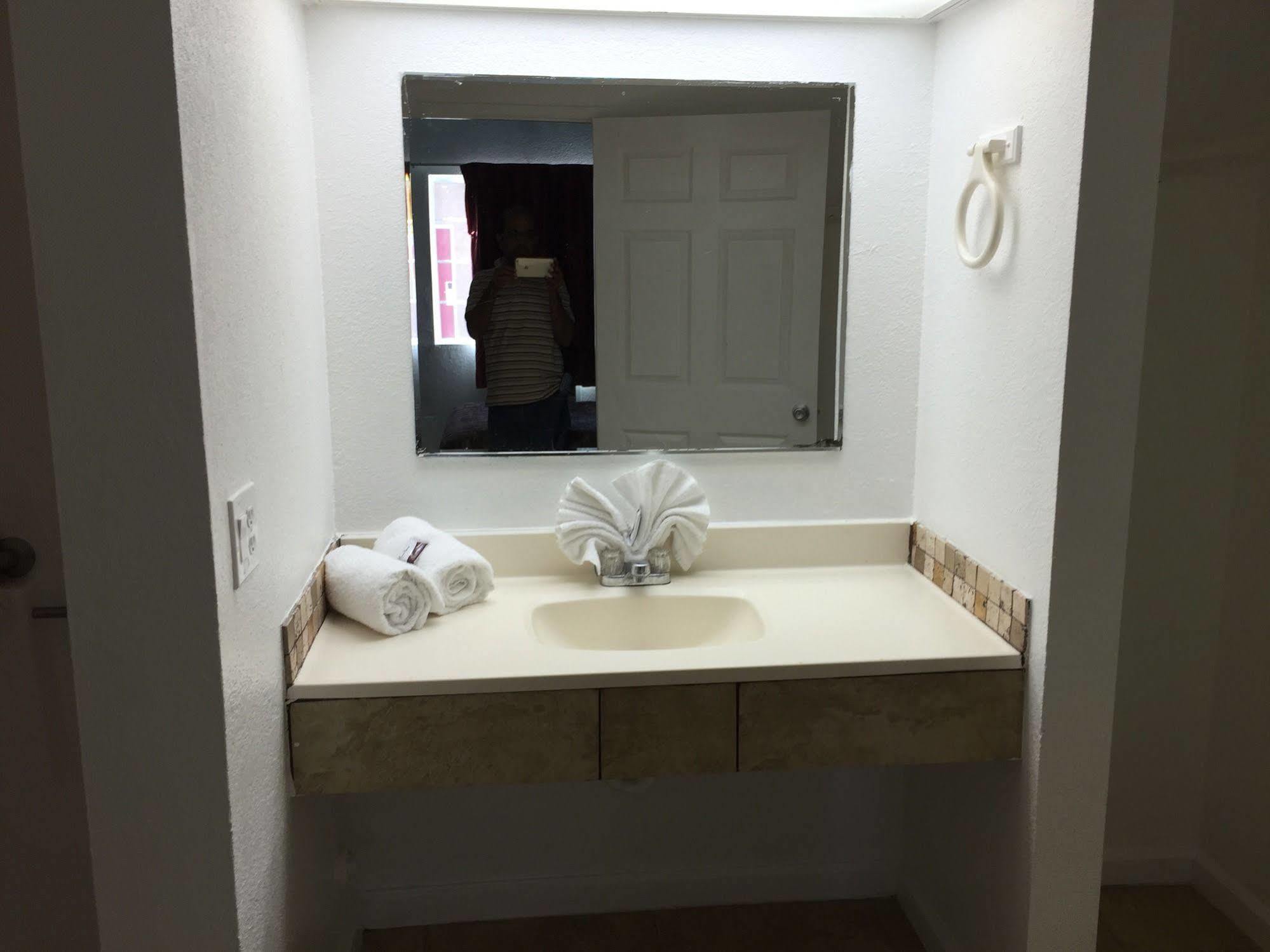 אל קאחון Hotel Villa Serena מראה חיצוני תמונה